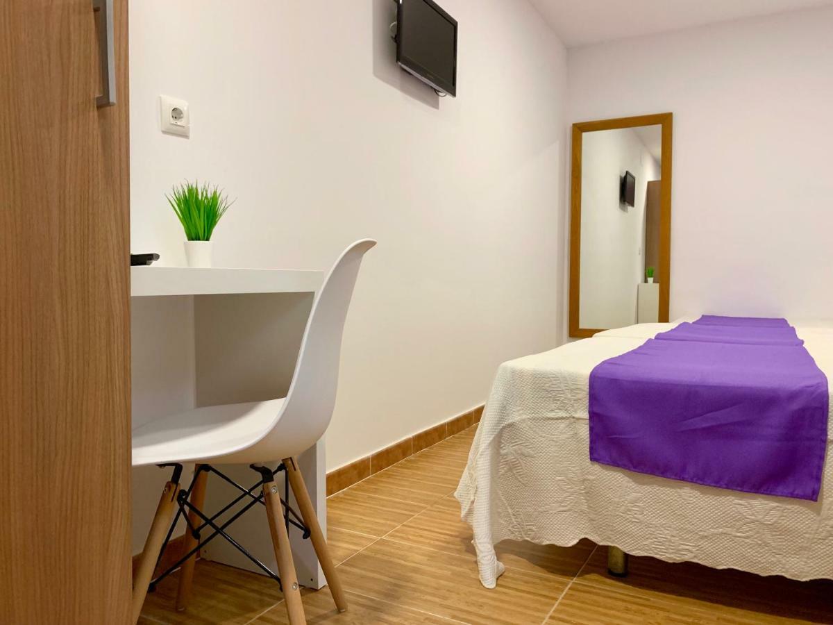 طريفة Hostal Dori المظهر الخارجي الصورة